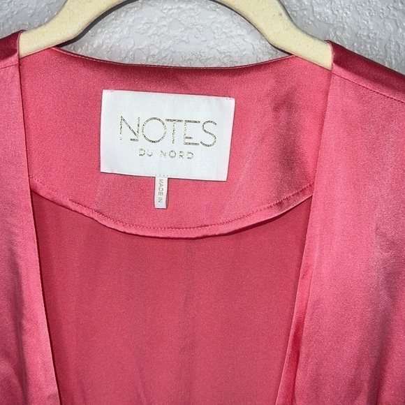 Notes Du Nord Barbie Pink Puff Sleeve Silk Surplice Top Size 10 - Picture 6 of 9